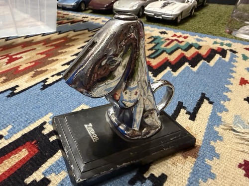 Vintage ronson hound dog - vintage,