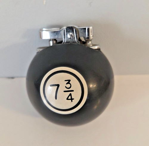 Vintage black pool ball - 3/4,