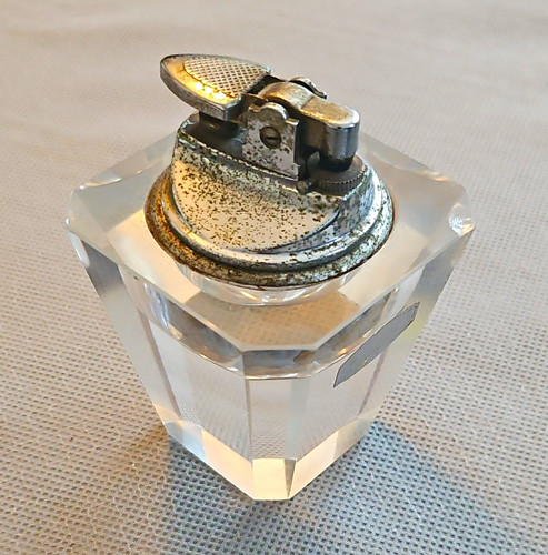 Vintage faceted clear glass - faceted,