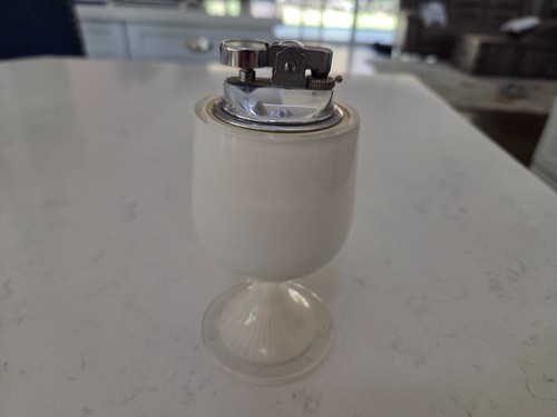 Vintage white acrylic - vintage, mc